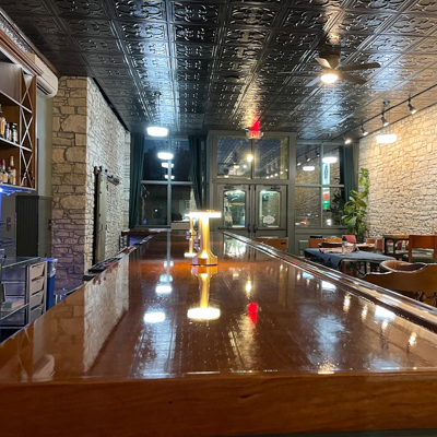 Ruby's Lounge