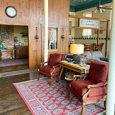 The Courtland Hotel